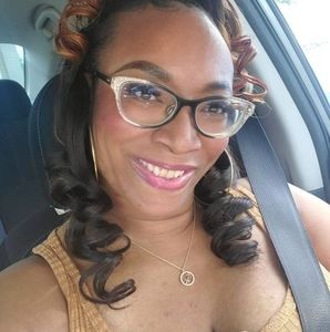 Meet your Posher, Shanika